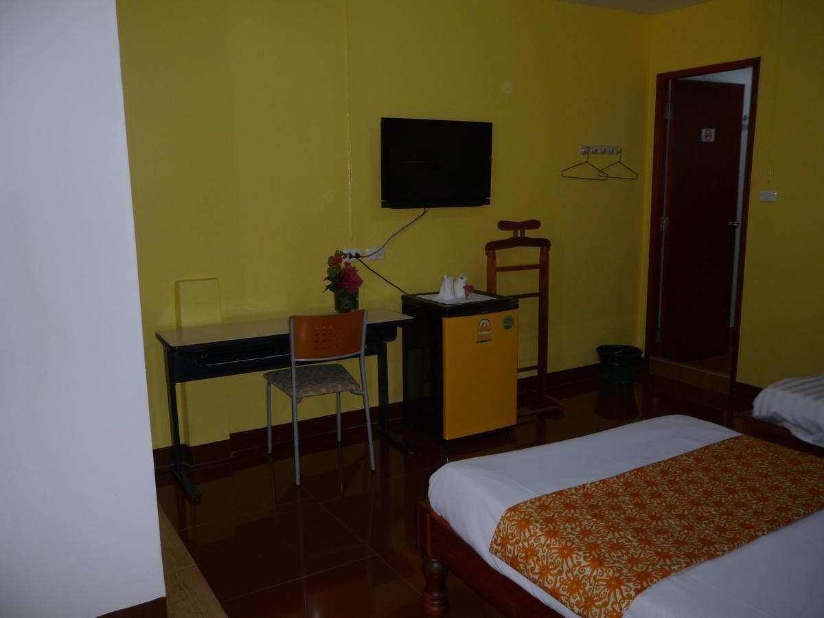 Room For You Bangkok Eksteriør billede