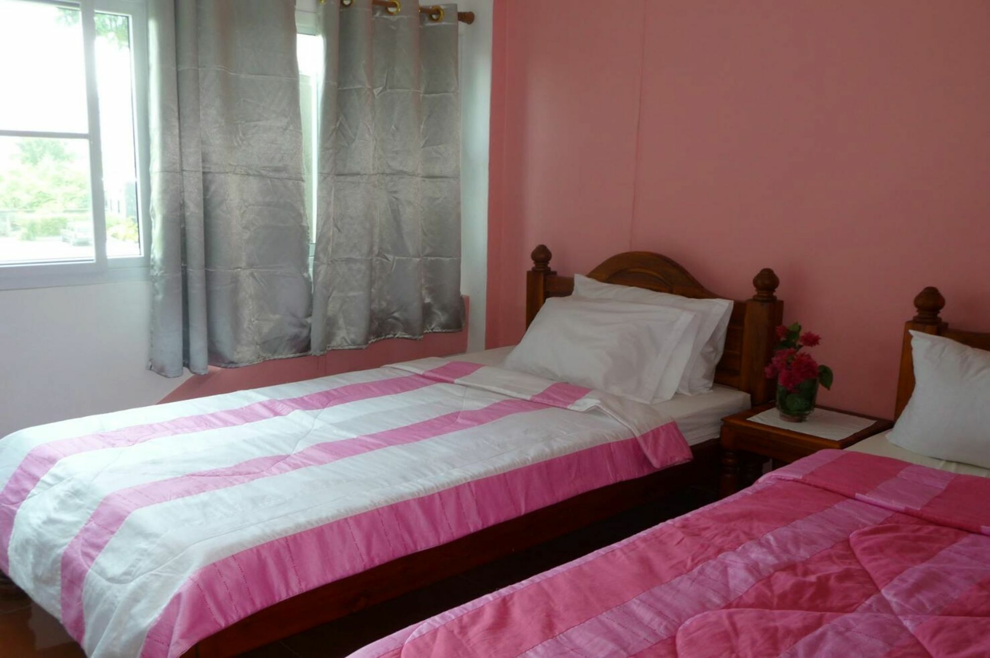 Room For You Bangkok Eksteriør billede